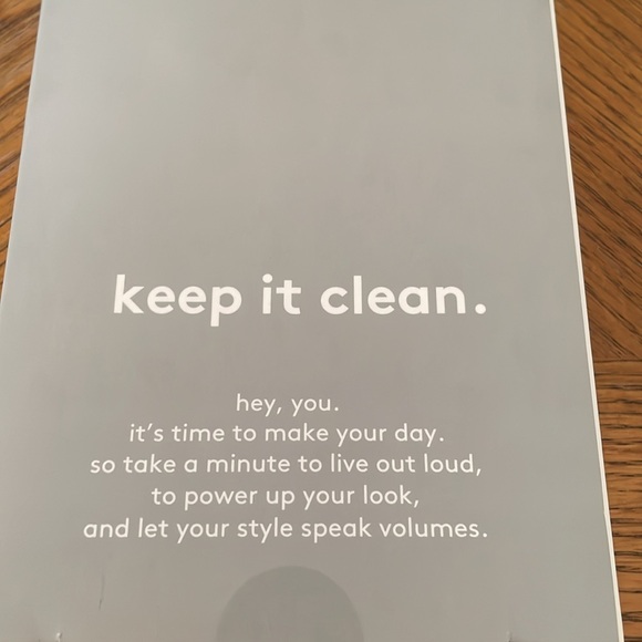 Heyday Apple iPhone 13 Phone Case Antimicrobial Protection NWT - Picture 2 of 2